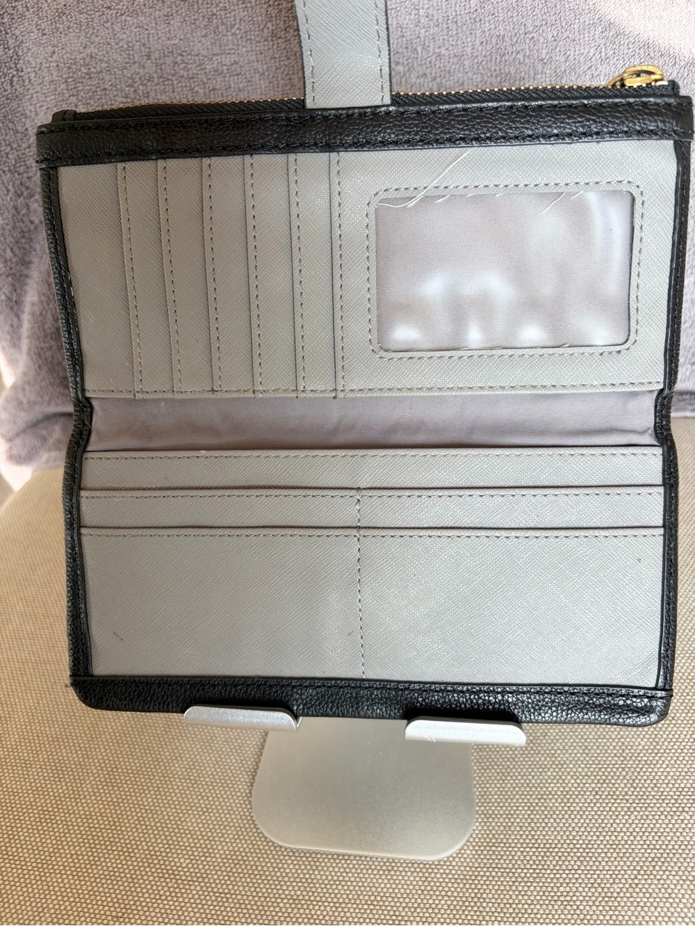 Fossil Black Pebbled Leather Snap Wallet - Picture 3 of 9